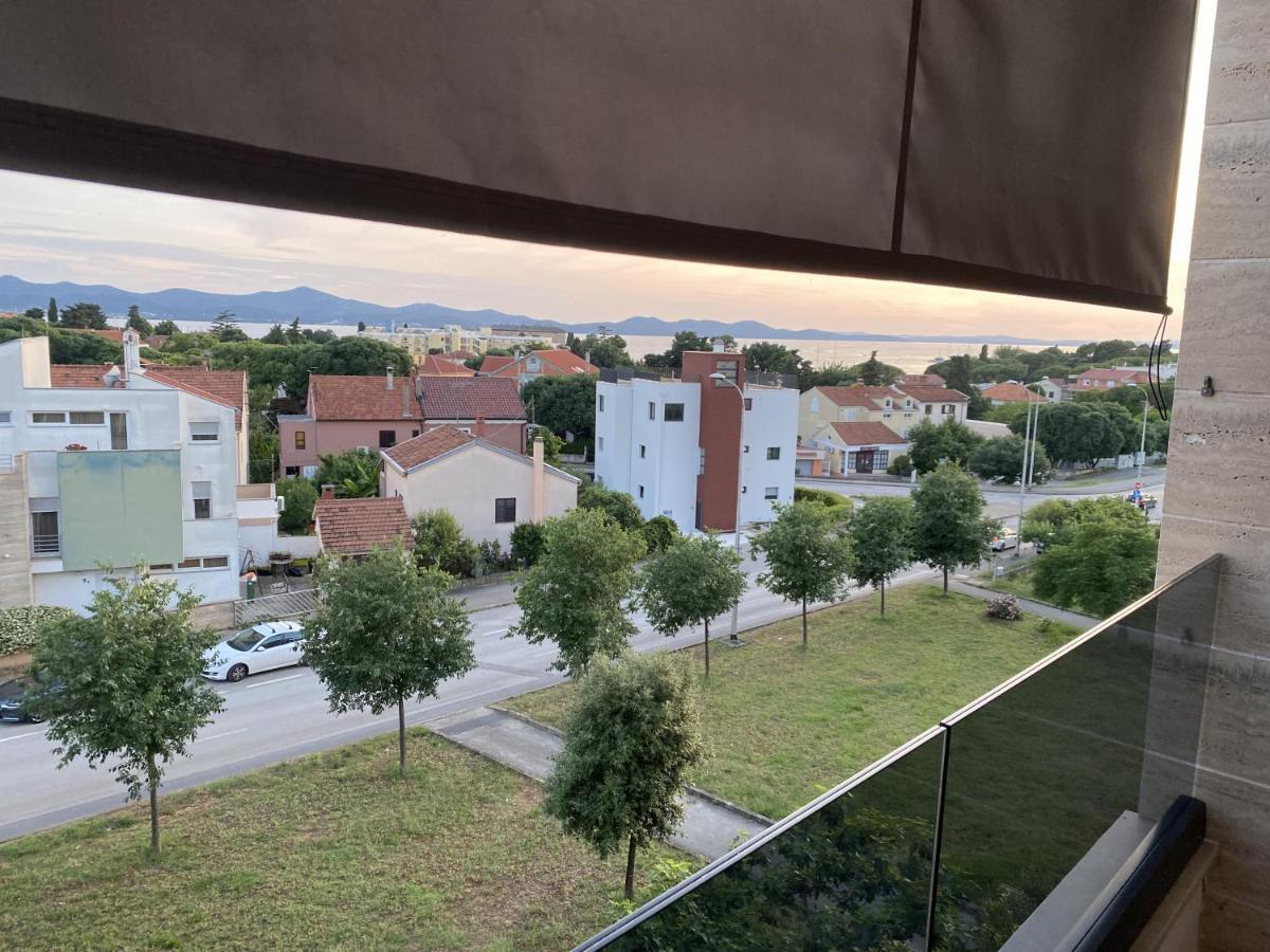 Apolon 2Bdr Apartment With Balcony 扎达尔 外观 照片
